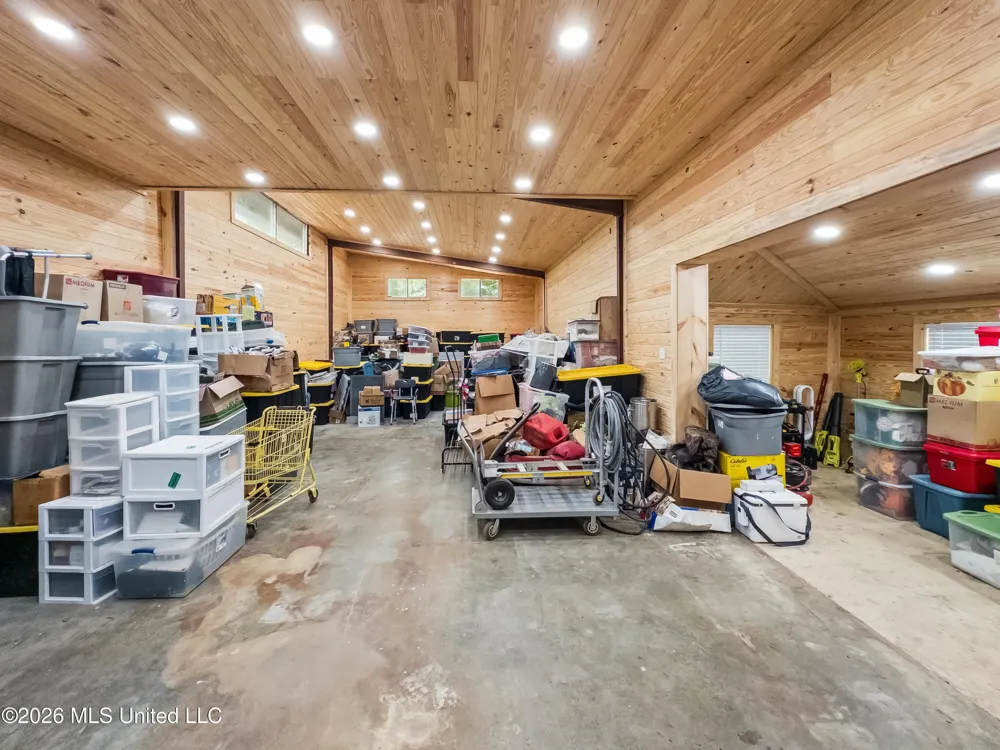 1329 Pine Glen Circle Forest, MS 39074