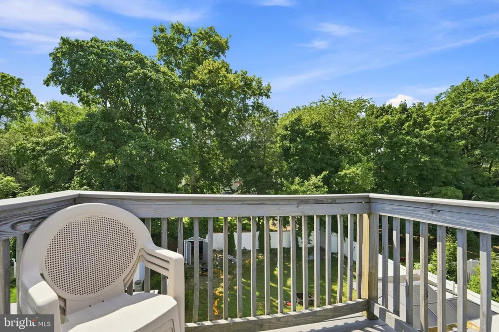 20 CLEVELAND AVENUE Blackwood, NJ 08012