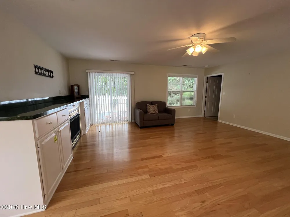 302 Jasmine S Swansboro, NC 28584