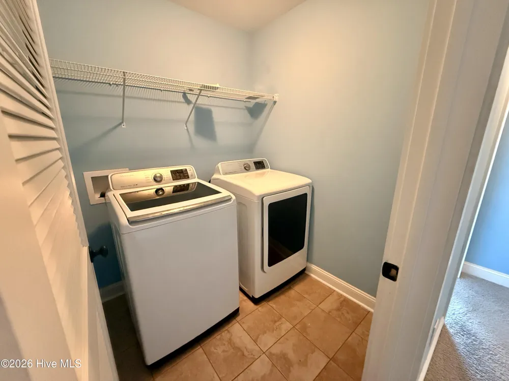 1808 Fox Den Way #2 Greenville, NC 27858