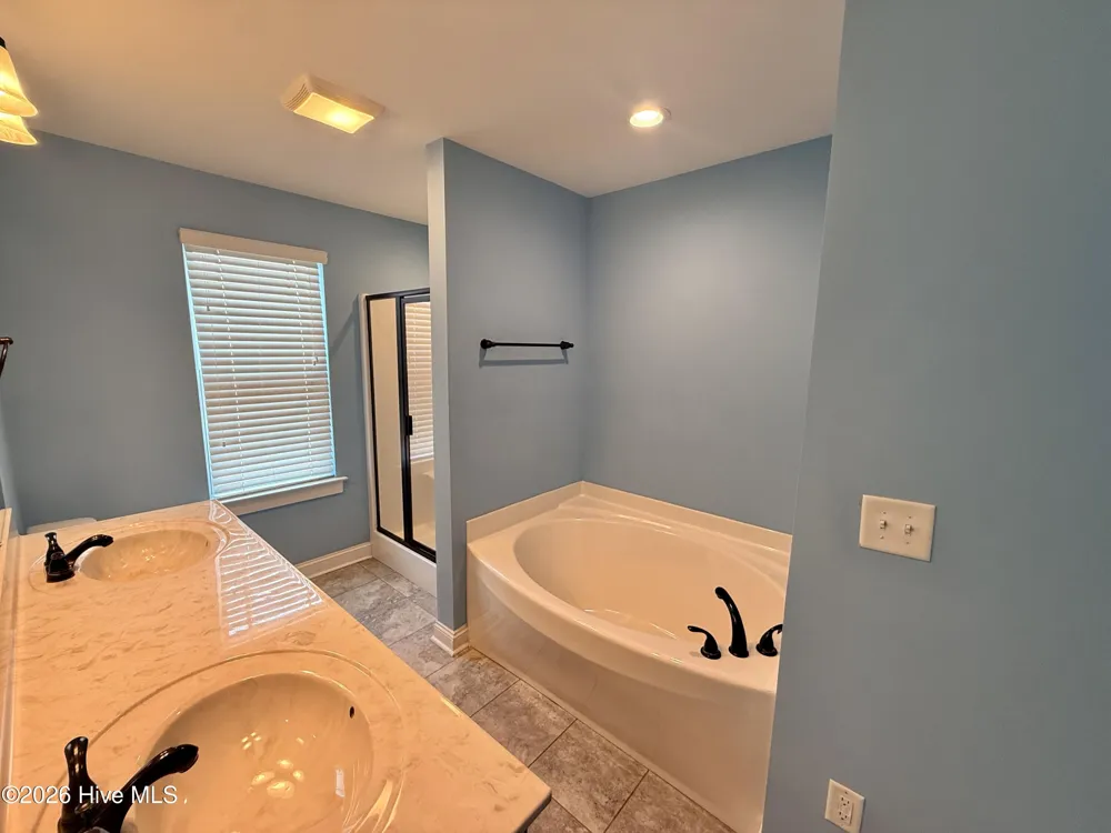 1808 Fox Den Way #2 Greenville, NC 27858