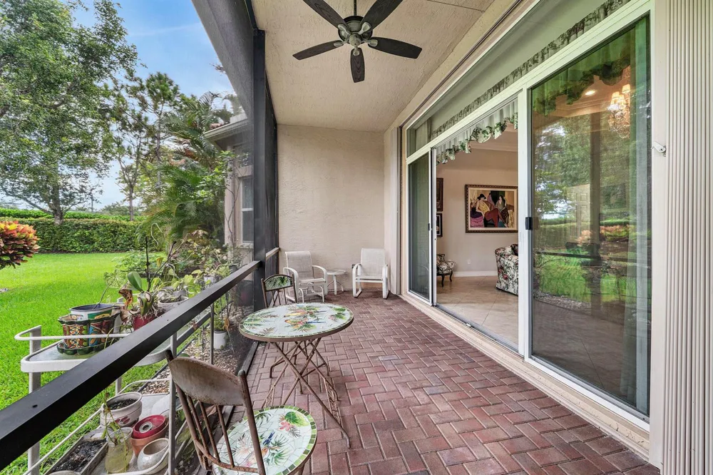 9041 GRAYSON COURT Boynton Beach, FL 33473