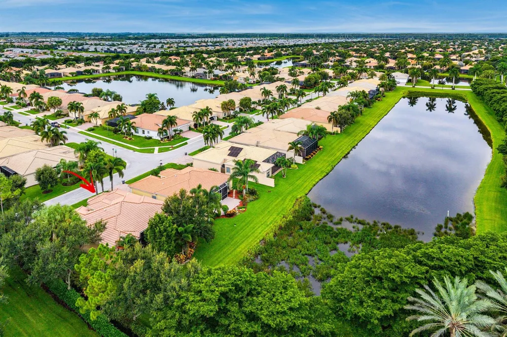 9041 GRAYSON COURT Boynton Beach, FL 33473