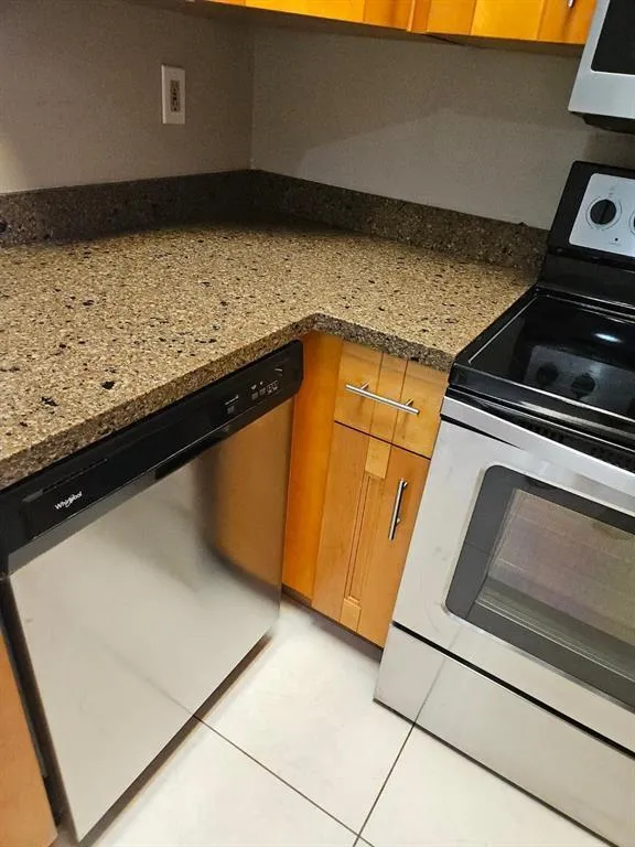 741 LYONS ROAD #17203 Coconut Creek, FL 33063