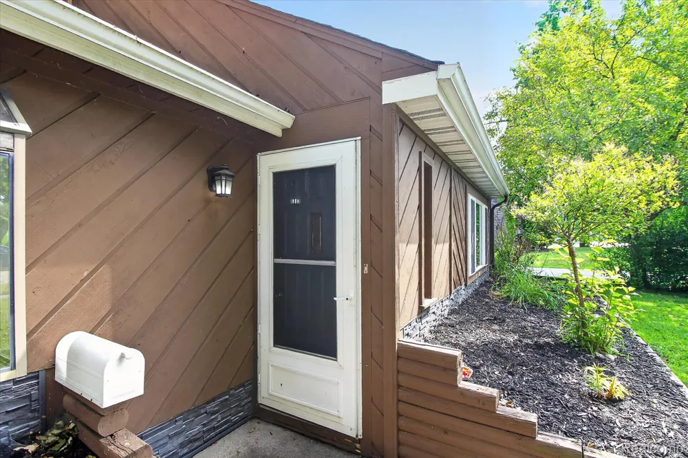 707 E Wisconsin Street Mt Pleasant City, MI 48858