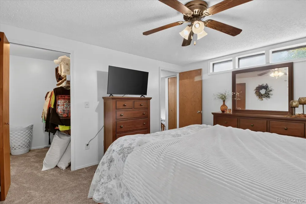 707 E Wisconsin Street Mt Pleasant City, MI 48858