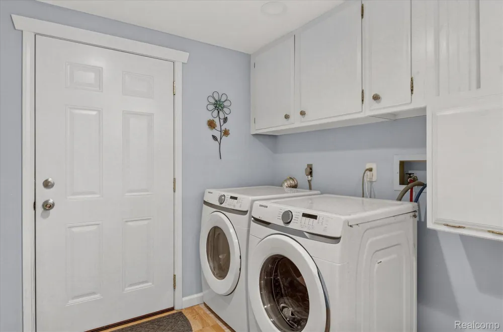 707 E Wisconsin Street Mt Pleasant City, MI 48858