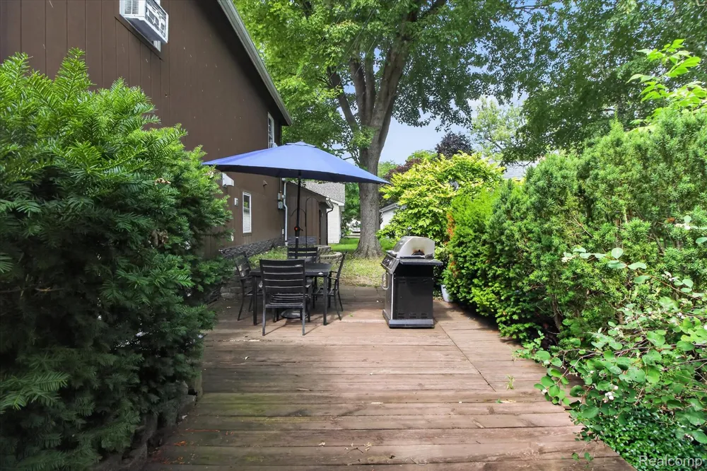 707 E Wisconsin Street Mt Pleasant City, MI 48858