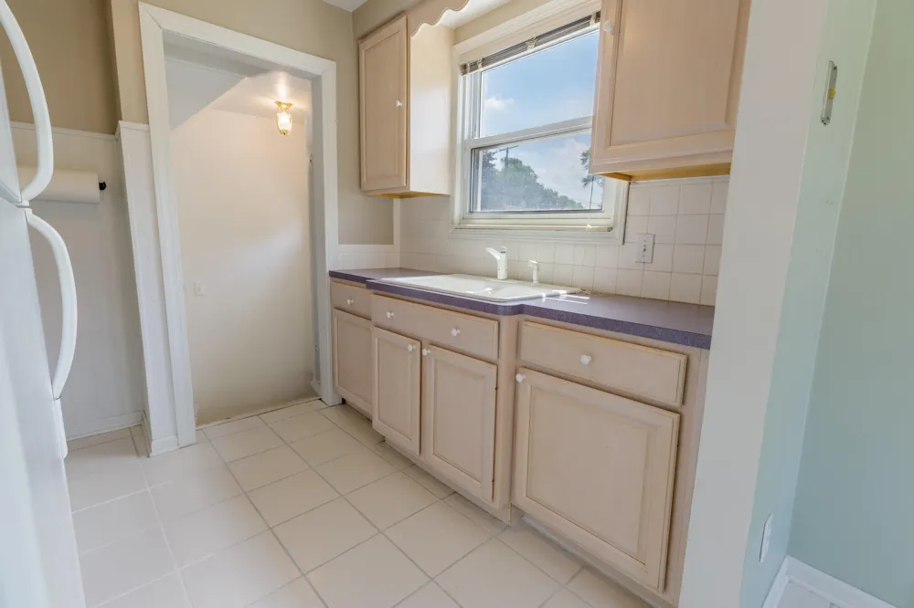3413 Lincoln Street Dearborn City, MI 48124