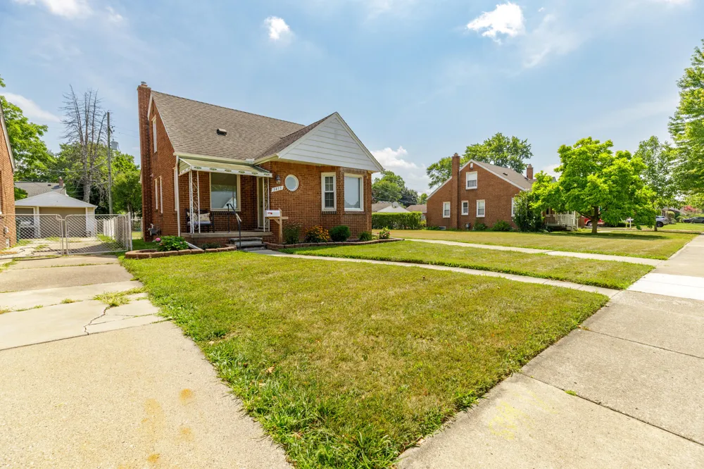 3413 Lincoln Street Dearborn City, MI 48124