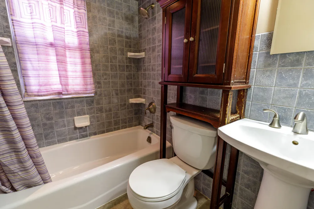3413 Lincoln Street Dearborn City, MI 48124