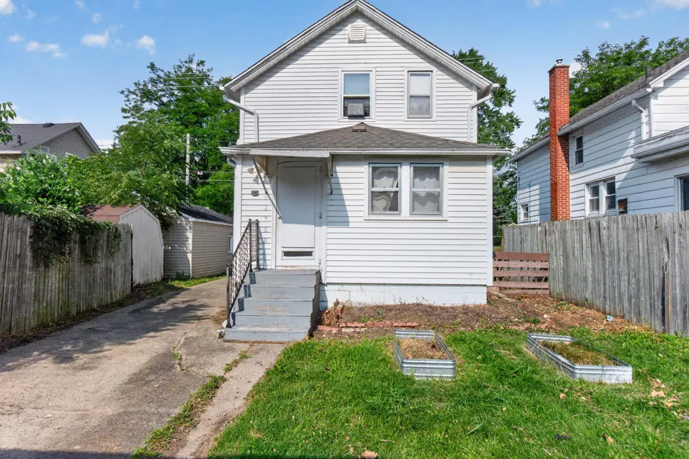 905 Elm Avenue Jackson City, MI 49202