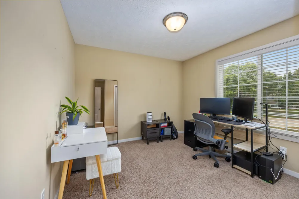 514 Clear Wood Drive SE Kentwood City, MI 49548