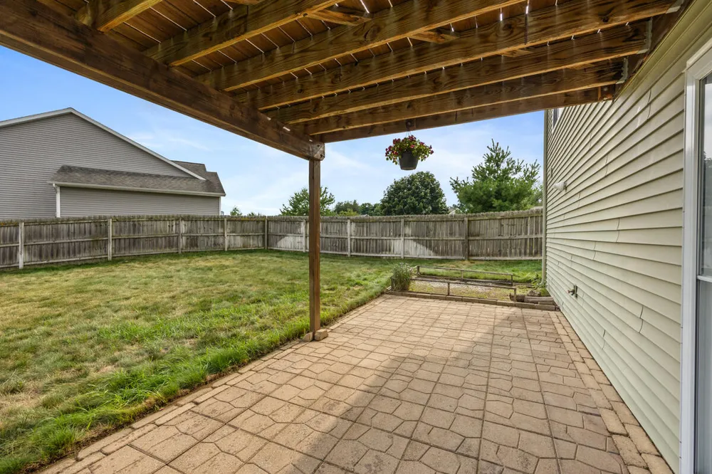 514 Clear Wood Drive SE Kentwood City, MI 49548