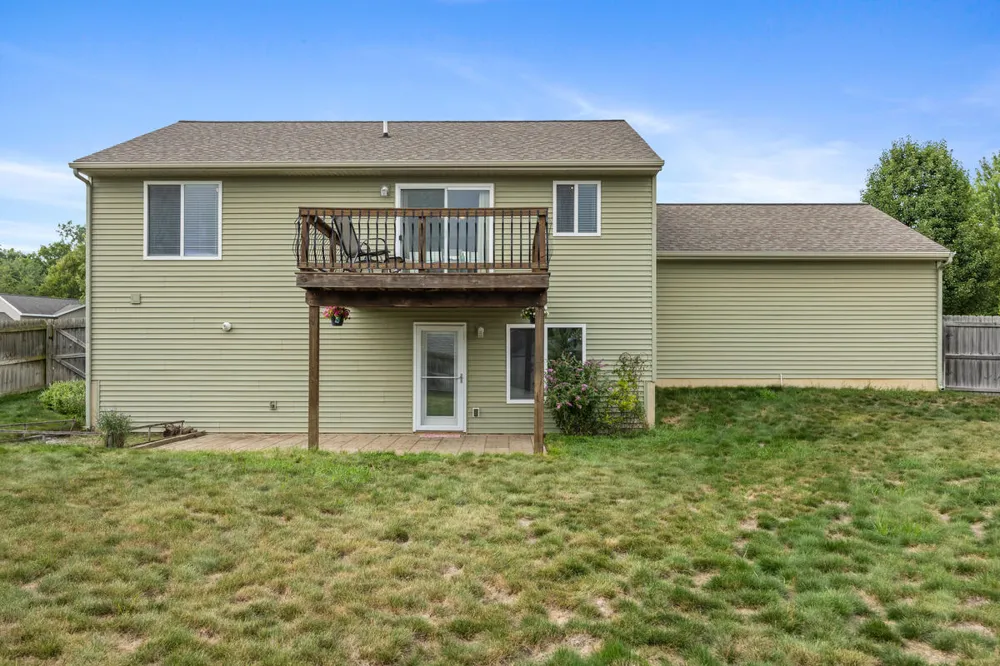 514 Clear Wood Drive SE Kentwood City, MI 49548