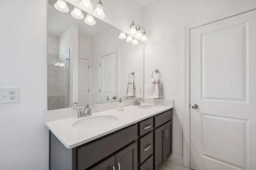 3477 Milford Dr Thompsons Station, TN 37179