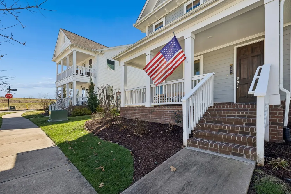 3477 Milford Dr Thompsons Station, TN 37179