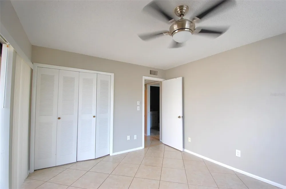 3300 FOX CHASE CIRCLE #216 Palm Harbor, FL 34683