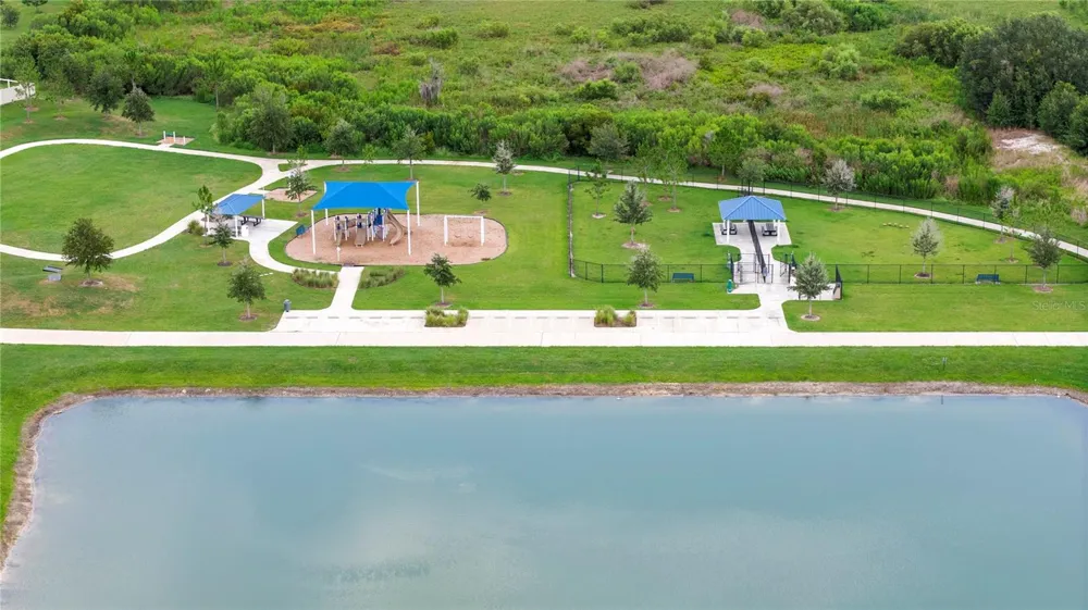31664 SUN KETTLE LOOP Wesley Chapel, FL 33545