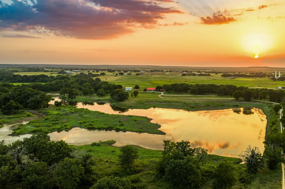 8606 Star Hollow Road Lipan, TX 76462