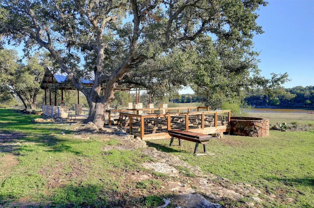108 Oryx Cove Blanco, TX 78606