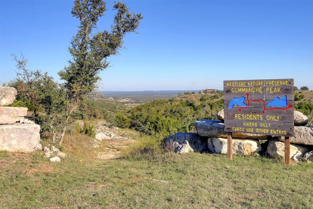 108 Oryx Cove Blanco, TX 78606