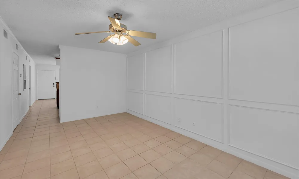 2005 S 8th Street Waco, TX 76706