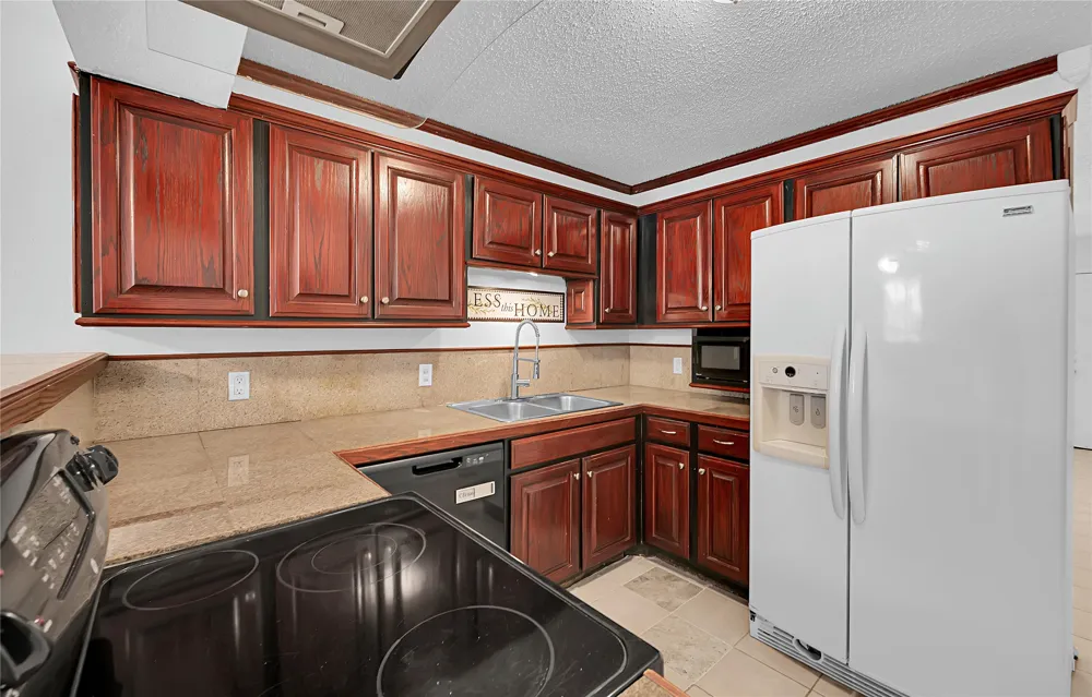 2005 S 8th Street Waco, TX 76706