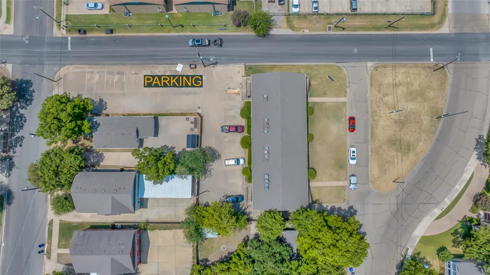 2005 S 8th Street Waco, TX 76706