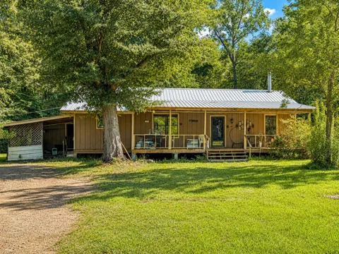 515 County Road 422