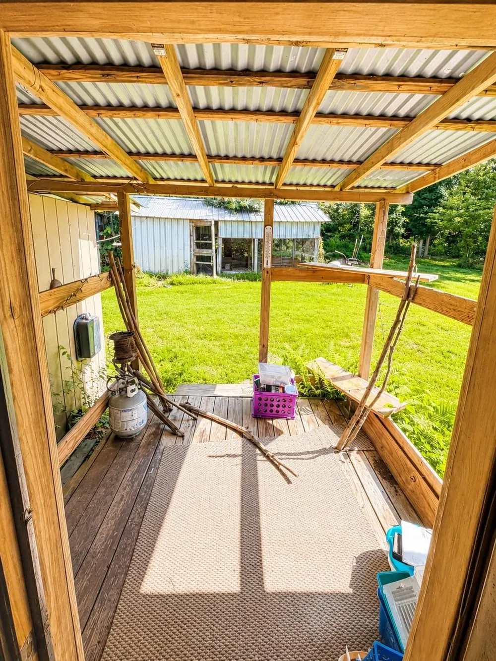 515 County Road 422 Bronson, TX 75930