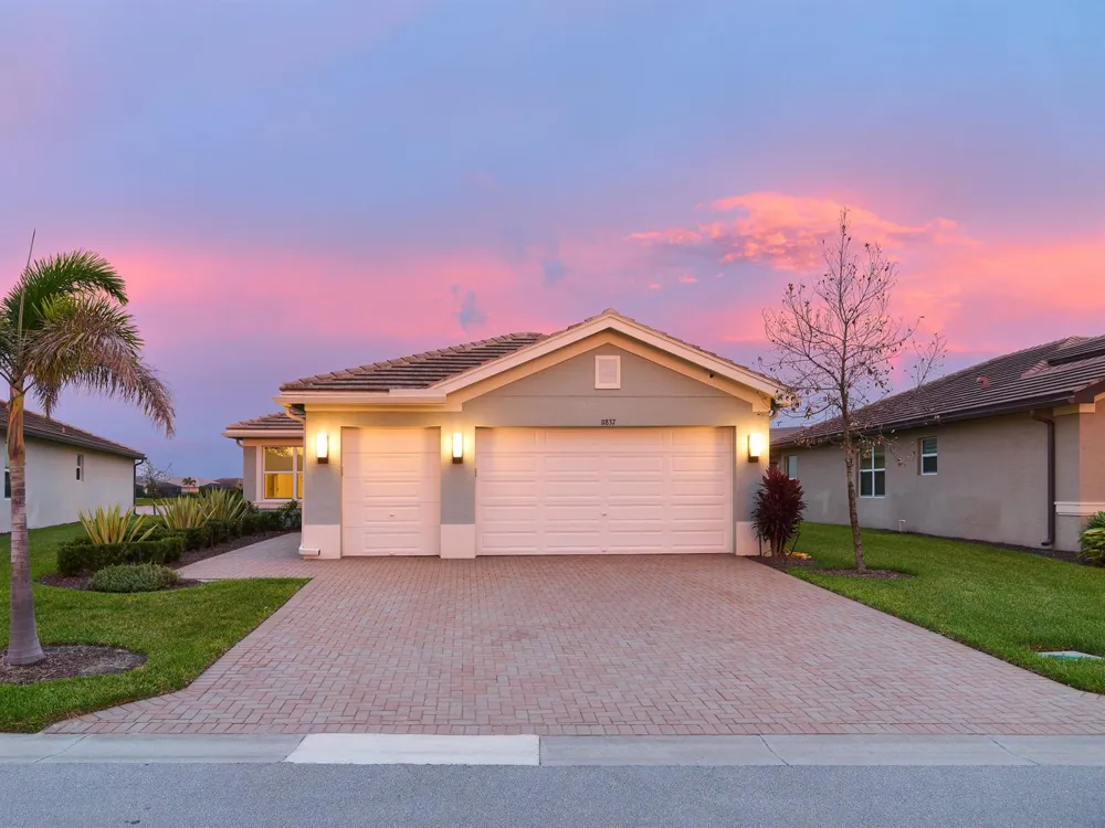 11837 SW Poseidon Way Port St. Lucie, FL 34987