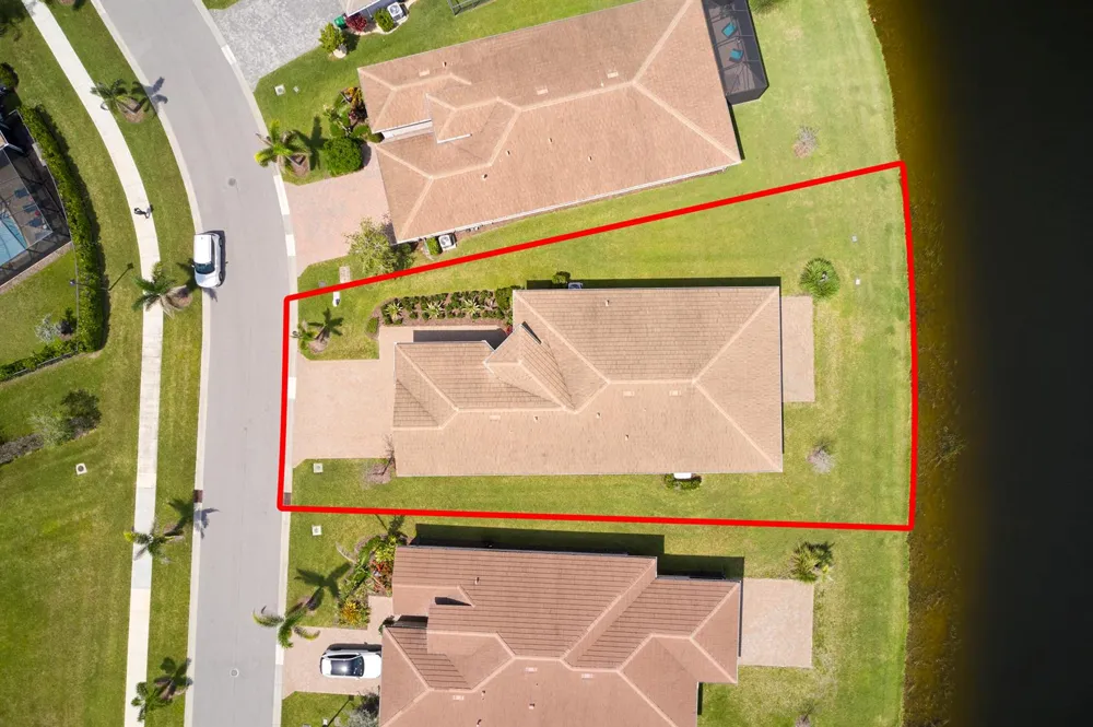 11837 SW Poseidon Way Port St. Lucie, FL 34987