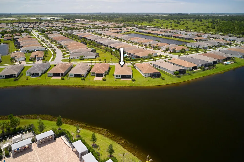 11837 SW Poseidon Way Port St. Lucie, FL 34987