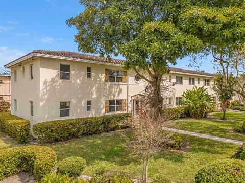 715 NE 91ST STREET #3A