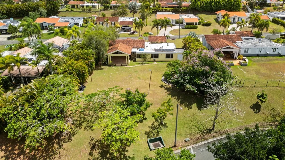 383 CAMINO LOS FLAMBOYANES Cidra, PR 00739