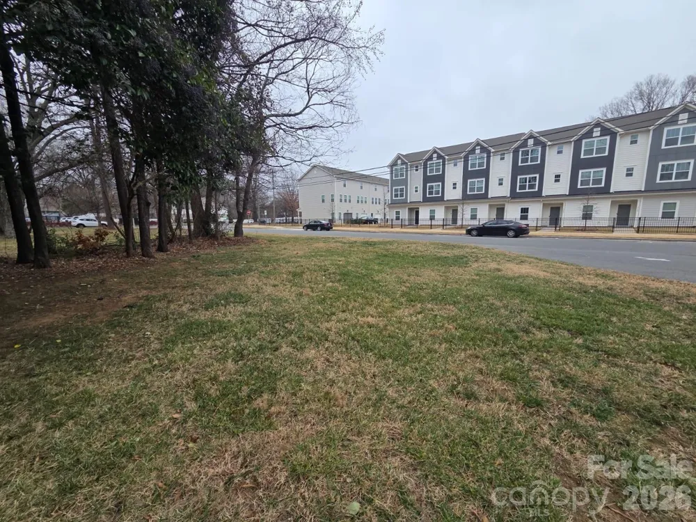 3953 Winterfield Place Charlotte, NC 28205