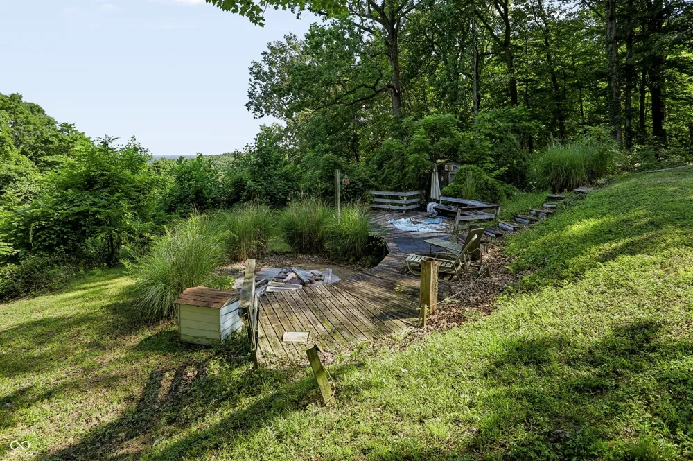 514 Whippoorwill Lane Nashville, IN 47448