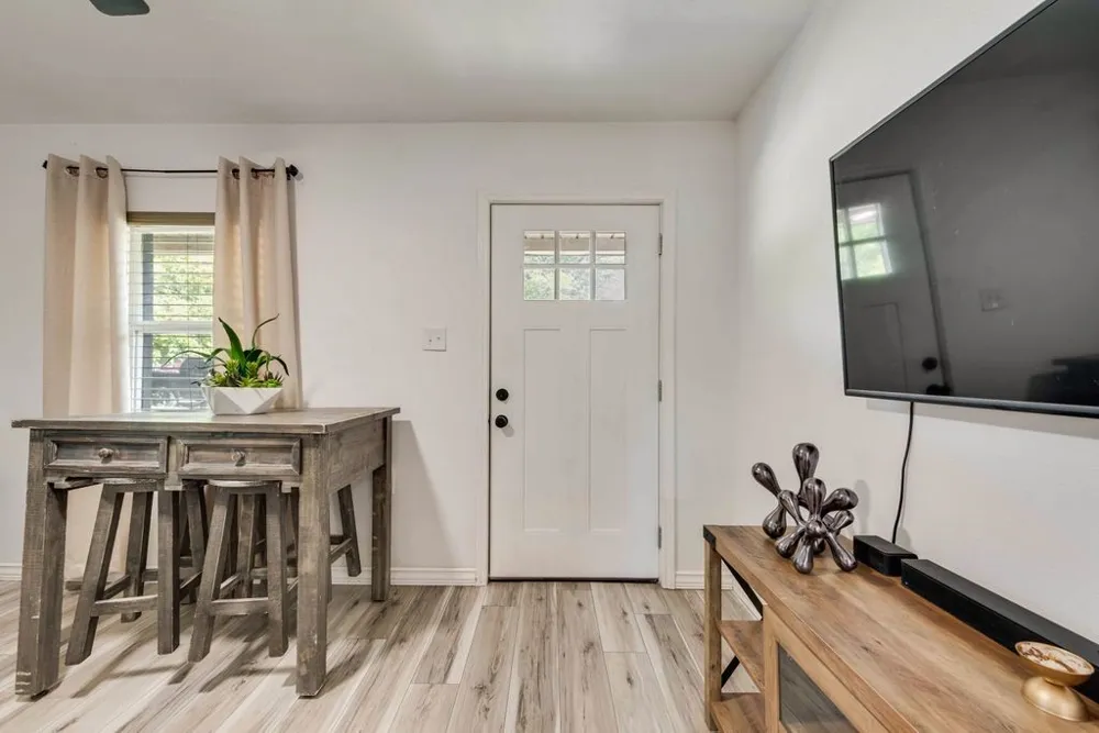 9213 S Dodson Drive White Settlement, TX 76108