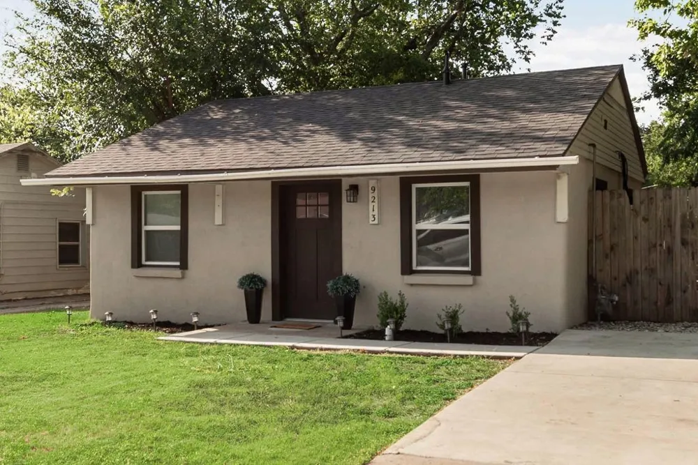 9213 S Dodson Drive White Settlement, TX 76108