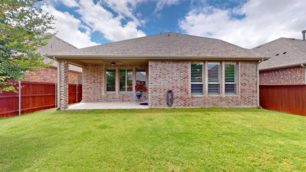 2912 Seattle Slew Drive Celina, TX 75009