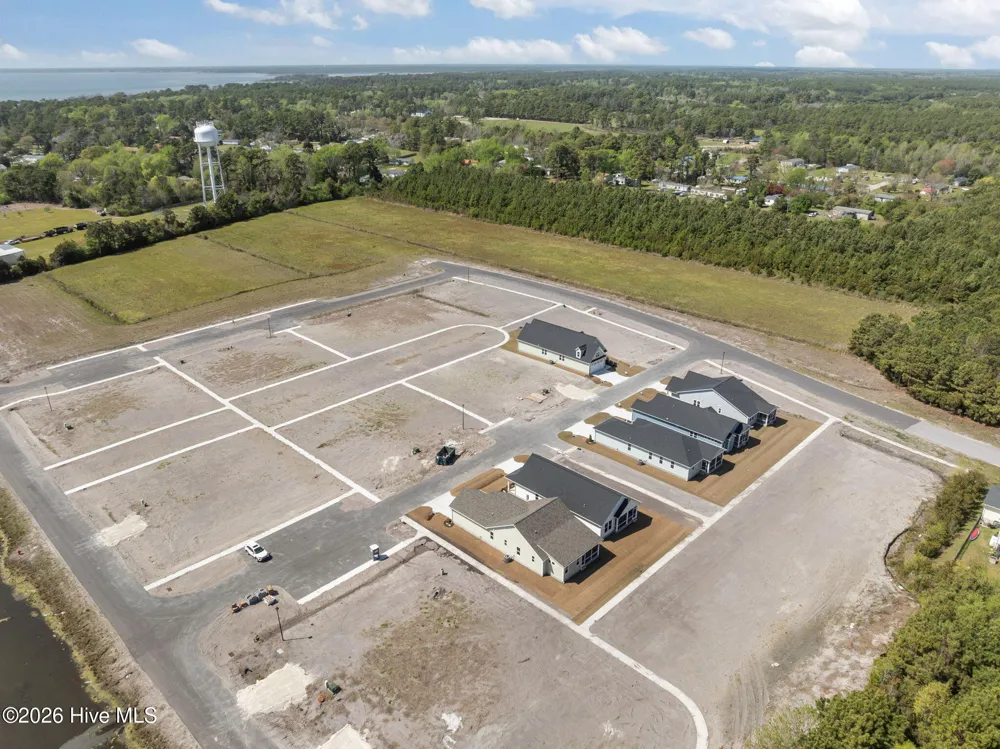 111 Golden Finch Drive Beaufort, NC 28516