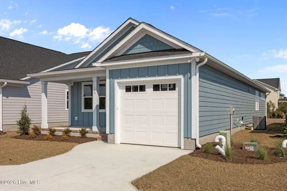 103 Golden Finch Drive Beaufort, NC 28516