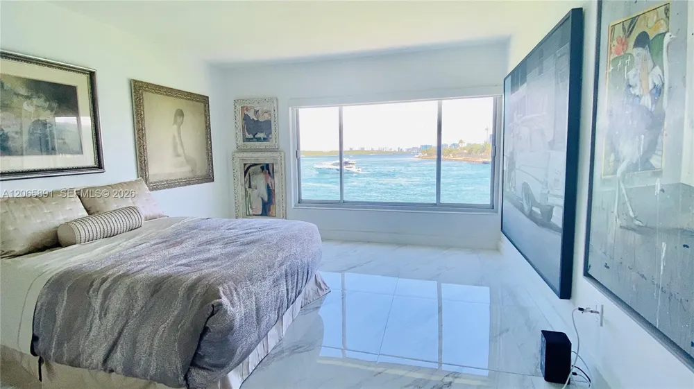 286 Bal Bay Dr #2B Bal Harbour, FL 33154
