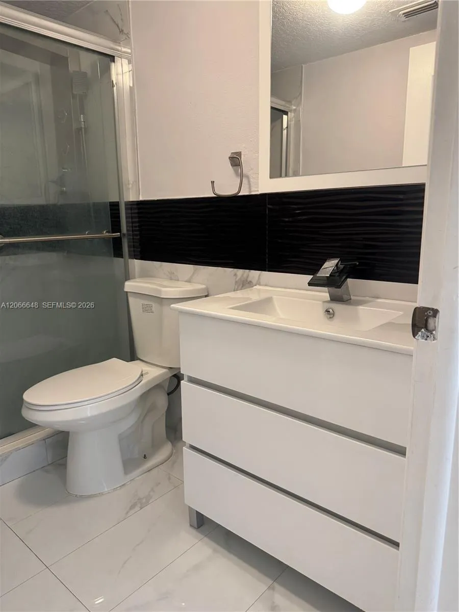 8380 NW 103rd St #105G Hialeah Gardens, FL 33016