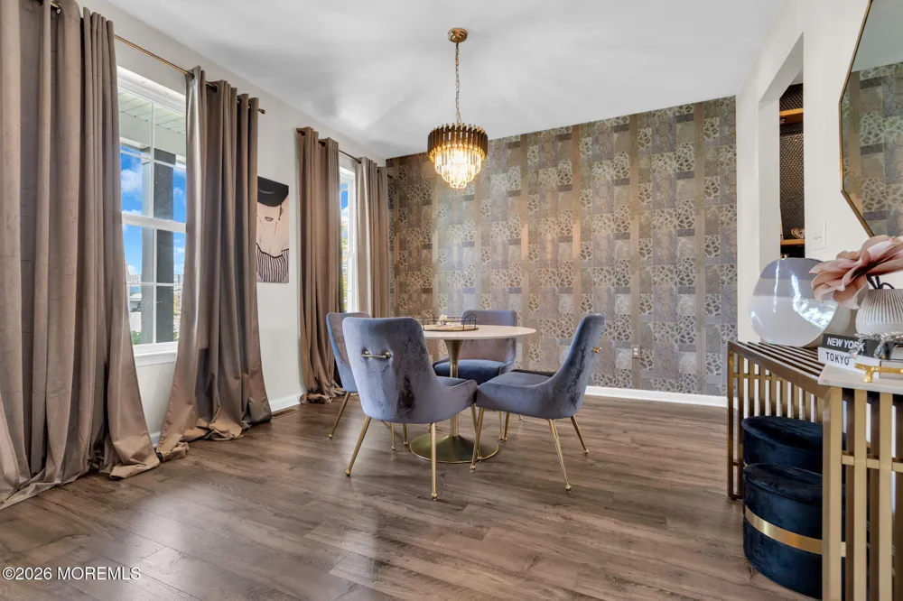 201 Ashburn Avenue Manahawkin, NJ 08050