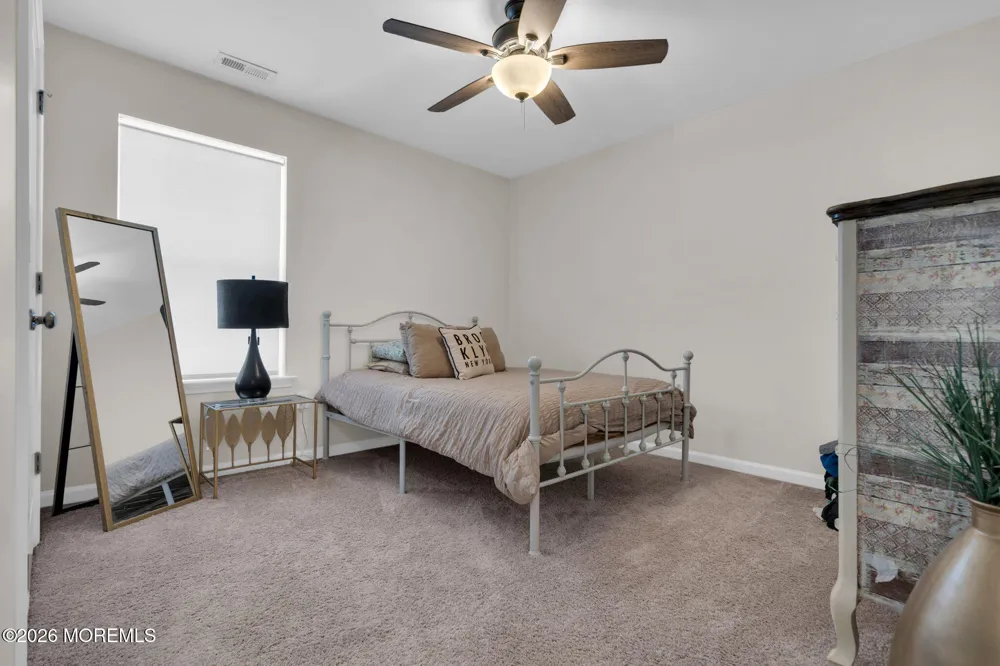 201 Ashburn Avenue Manahawkin, NJ 08050