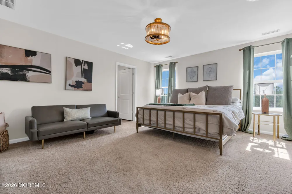 201 Ashburn Avenue Manahawkin, NJ 08050