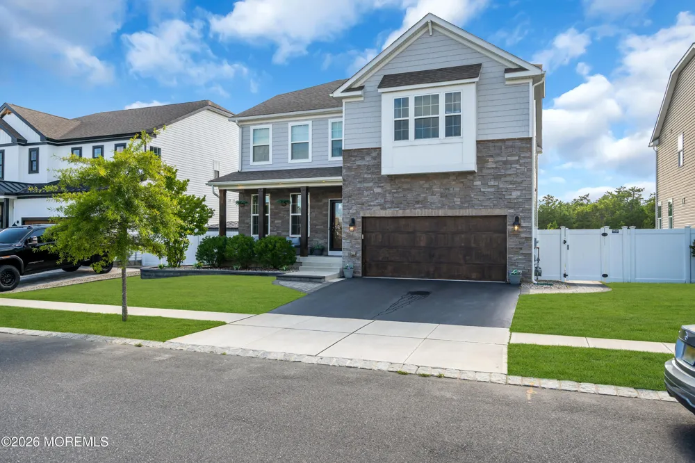 201 Ashburn Avenue Manahawkin, NJ 08050