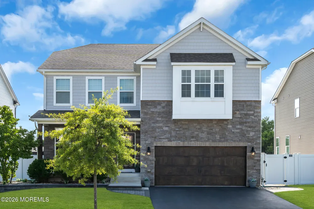 201 Ashburn Avenue Manahawkin, NJ 08050